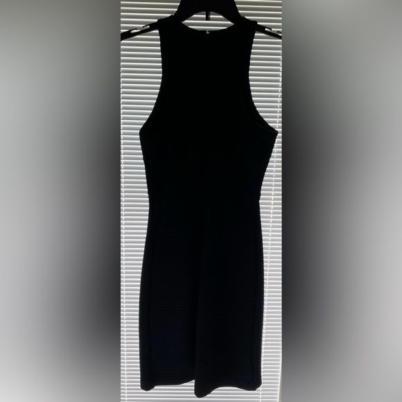 LADIES BLACK DRESS👗 - Picture 2 of 5